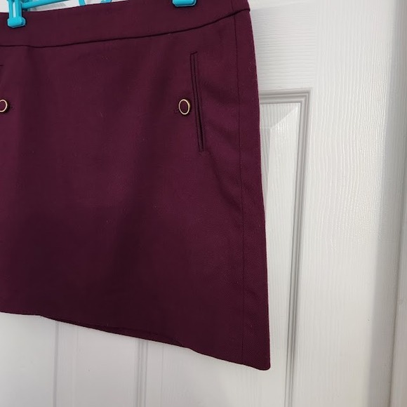 LOFT Women's Burgundy A-Line Mini Skirt Size 6 Pockets Gold Hardware Zipper E40 - Picture 2 of 8